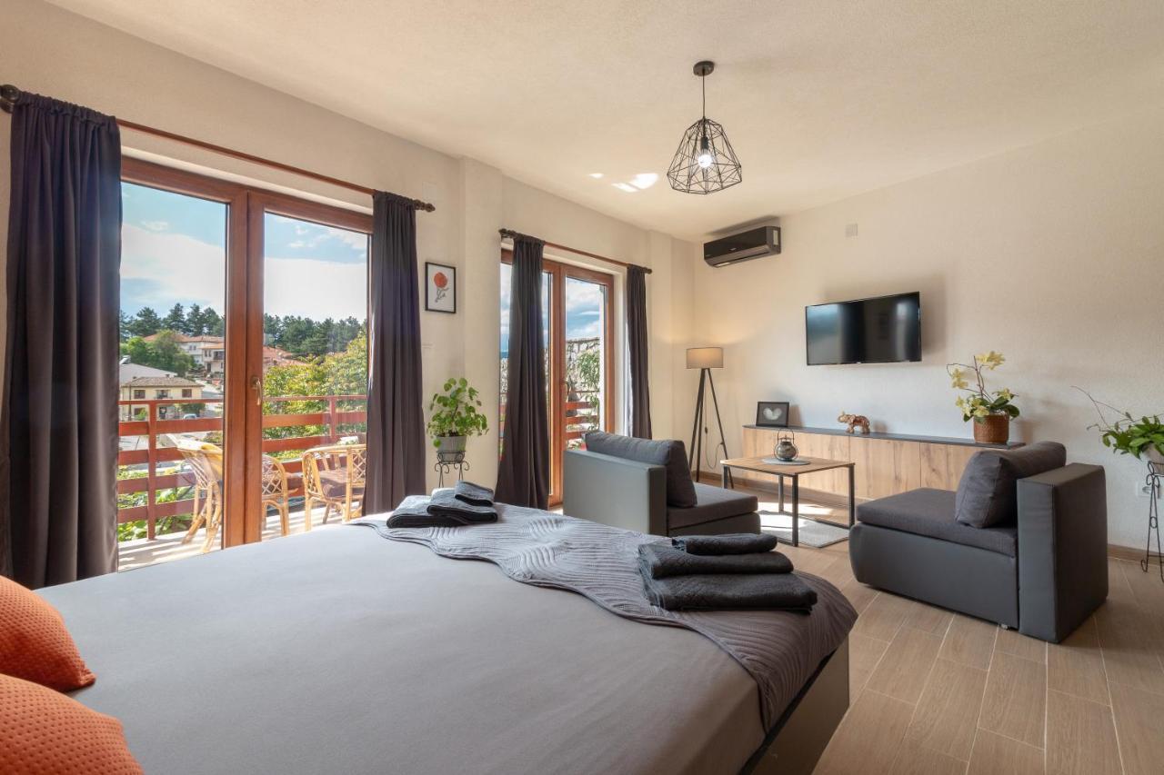 City Gate Apartment Охрид Экстерьер фото